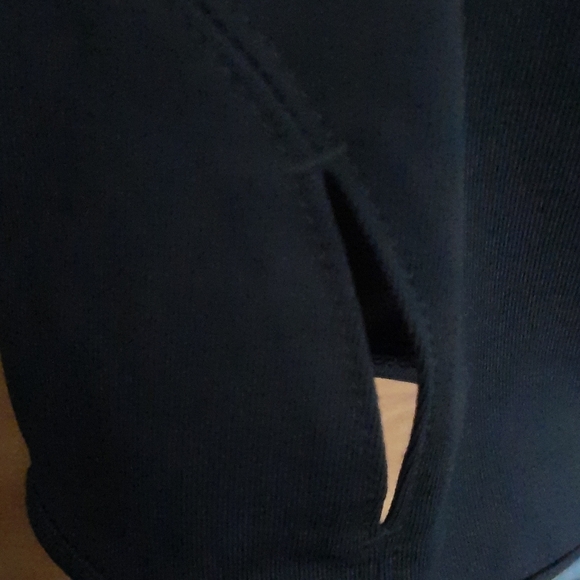 Sport Tek Ladies 2XL 1/2 Zipper Sweatshirt - Picture 4 of 5